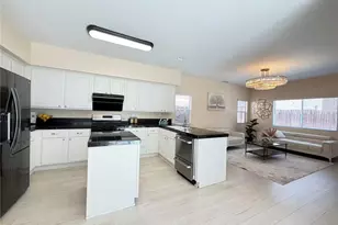26242 Heritage Union Ln, Murrieta, CA 92563 - Photo 10