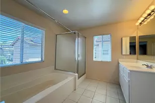 26242 Heritage Union Ln, Murrieta, CA 92563 - Photo 16
