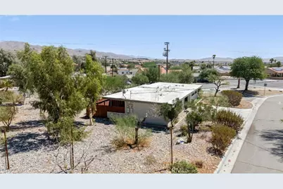 12909 Cactus, Desert Hot Springs, CA 92240 - Photo 6