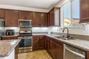 34700 Portarosa St, Winchester, CA 92596 - Photo 4