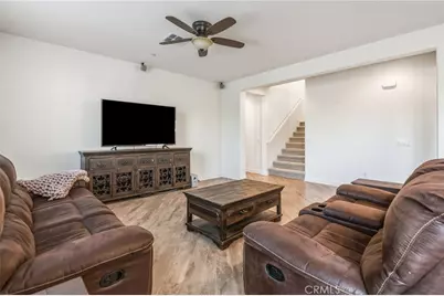 34700 Portarosa Street, Winchester, CA 92596 - Photo 10