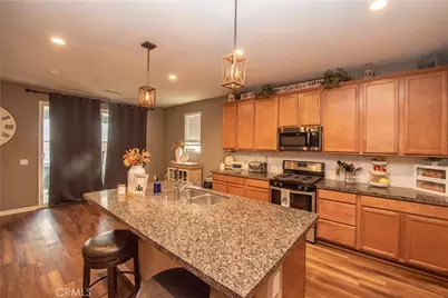29306 Royal Aberdeen, Lake Elsinore, CA 92530 - Photo 6