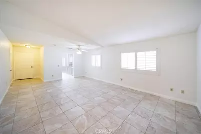 28308 Via Cascadita, Romoland, CA 92585 - Photo 4