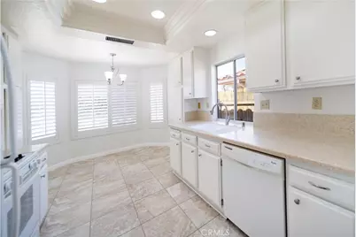 28308 Via Cascadita, Romoland, CA 92585 - Photo 8