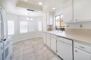 28308 Via Cascadita, Romoland, CA 92585 - Photo 8