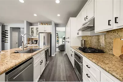 31817 Middlebrook Lane, Menifee, CA 92584 - Photo 26