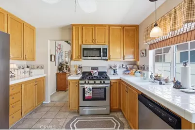 28192 Orangegrove, Menifee, CA 92584 - Photo 12