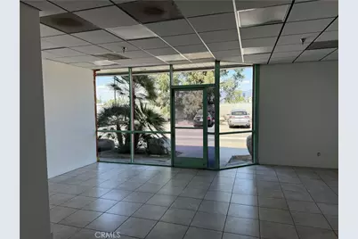 184 W Club Center Drive #E, San Bernardino, CA 92408 - Photo 2