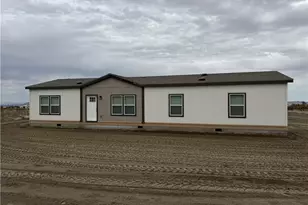 12120 Redwood Rd, Pinon Hills, CA 92372 - Photo 1