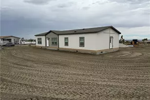 12120 Redwood Rd, Pinon Hills, CA 92372 - Photo 2