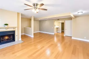 16581 Grunion Ln, Huntington Beach, CA 92649 - Photo 6