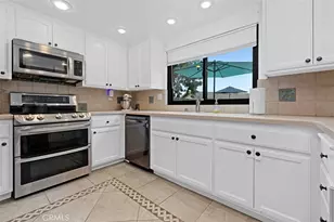 300 Corte Nacion, Chula Vista, CA 91910 - Photo 6