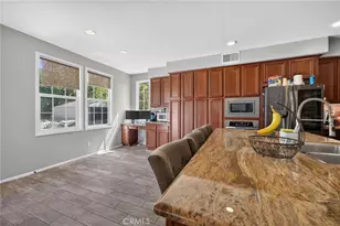 28506 Oakhurst Way, Temecula, CA 92591 - Photo 14