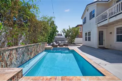 28506 Oakhurst Way, Temecula, CA 92591 - Photo 2