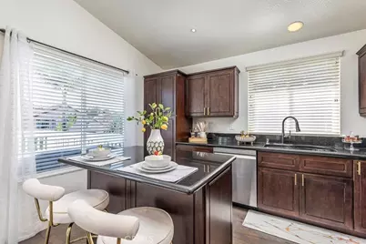 44706 Calle Banuelos, Temecula, CA 92592 - Photo 12