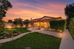37799 Amber Ln, Murrieta, CA 92562 - Photo 2
