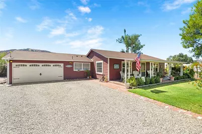 41097 Crest, Hemet, CA 92544 - Photo 12