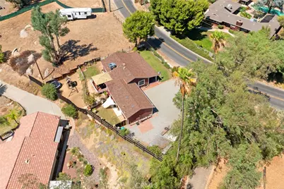 41097 Crest, Hemet, CA 92544 - Photo 10
