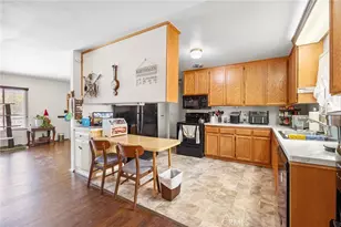 1400 Teakwood, Hemet, CA 92543 - Photo 8