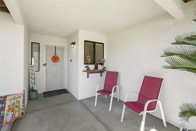 42095 Acacia Avenue, Hemet, CA 92544 - Photo 4