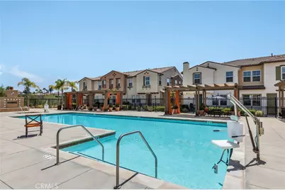 40410 Calle Real, Murrieta, CA 92563 - Photo 38