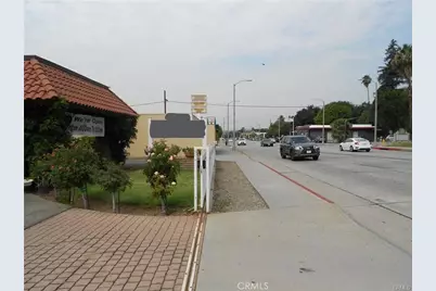 340 W Foothill, Monrovia, CA 91016 - Photo 14