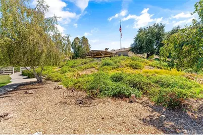 39985 Calle De Suenos, Murrieta, CA 92562 - Photo 34
