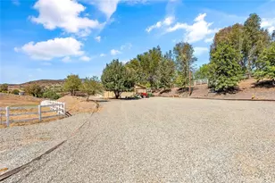39985 Calle De Suenos, Murrieta, CA 92562 - Photo 36