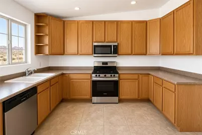 6119 Cahuilla Avenue, 29 Palms MCB, CA 92277 - Photo 10