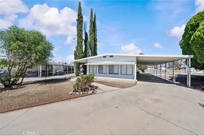 324 Long Street, Hemet, CA 92543 - Photo 2