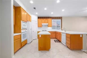 650 Bermuda Dr, Hemet, CA 92543 - Photo 8