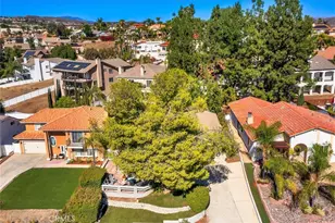 30393 Early Round, Canyon Lake, CA 92587 - Photo 4