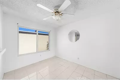 1605 Pentecost #8, San Diego, CA 92105 - Photo 16