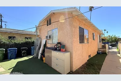 823 W 81st, Los Angeles, CA 90044 - Photo 10