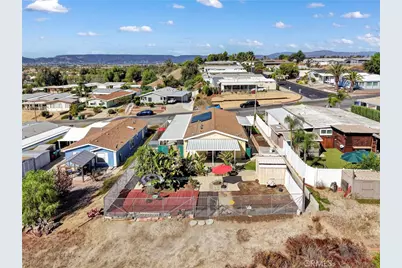29110 Via Princesa, Murrieta, CA 92563 - Photo 40