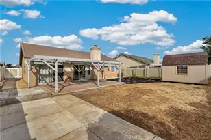 36430 Rotterdam, Winchester, CA 92596 - Photo 20