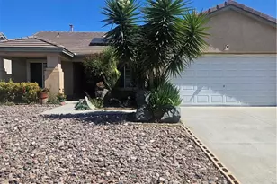 36430 Rotterdam, Winchester, CA 92596 - Photo 4