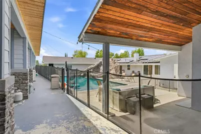 24163 Barton, Loma Linda, CA 92354 - Photo 54