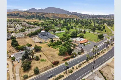 24163 Barton, Loma Linda, CA 92354 - Photo 70