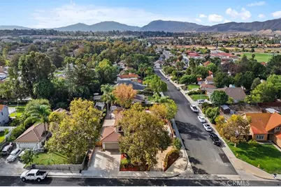 29885 Avenida Cima Del Sol, Temecula, CA 92591 - Photo 2