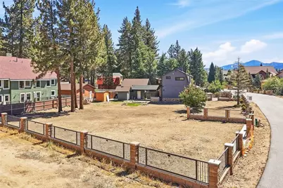 39196 Seminole Drive, Fawnskin, CA 92333 - Photo 8