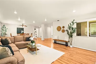 28235 Stonington, Escondido, CA 92026 - Photo 10