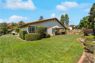 28235 Stonington, Escondido, CA 92026 - Photo 2