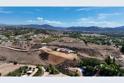 42875 Lindsay Circle, Temecula, CA 92592 - Photo 6