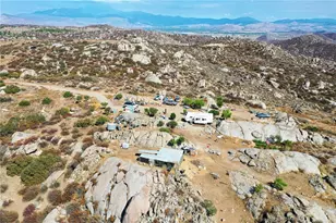 39 Minton, Homeland, CA 92548 - Photo 1