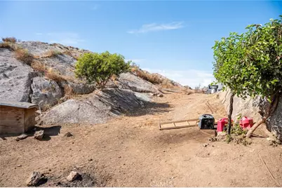 39 Minton, Homeland, CA 92548 - Photo 10