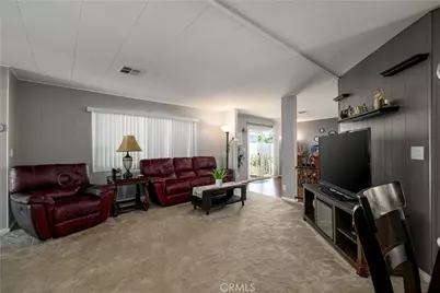 1466 Glengrove Square, Corona, CA 92882 - Photo 10