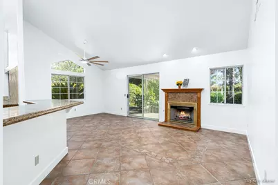 31211 Corte Alhambra, Temecula, CA 92592 - Photo 6
