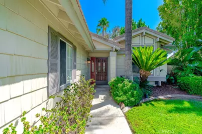 31211 Corte Alhambra, Temecula, CA 92592 - Photo 4