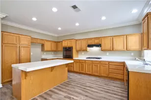 39670 Via Galletas, Murrieta, CA 92562 - Photo 14